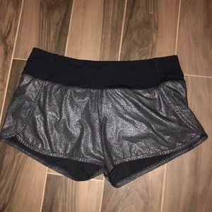 Lululemon size 8 shorts 4” inseam